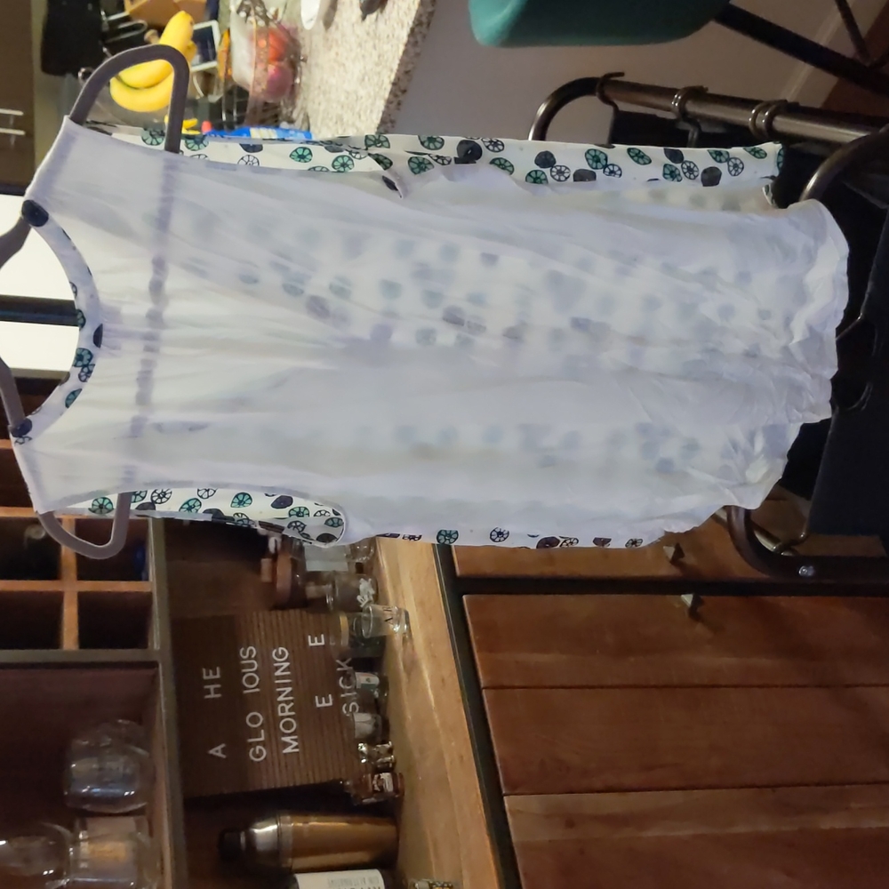 LOFT Tank - Picture 2 of 2